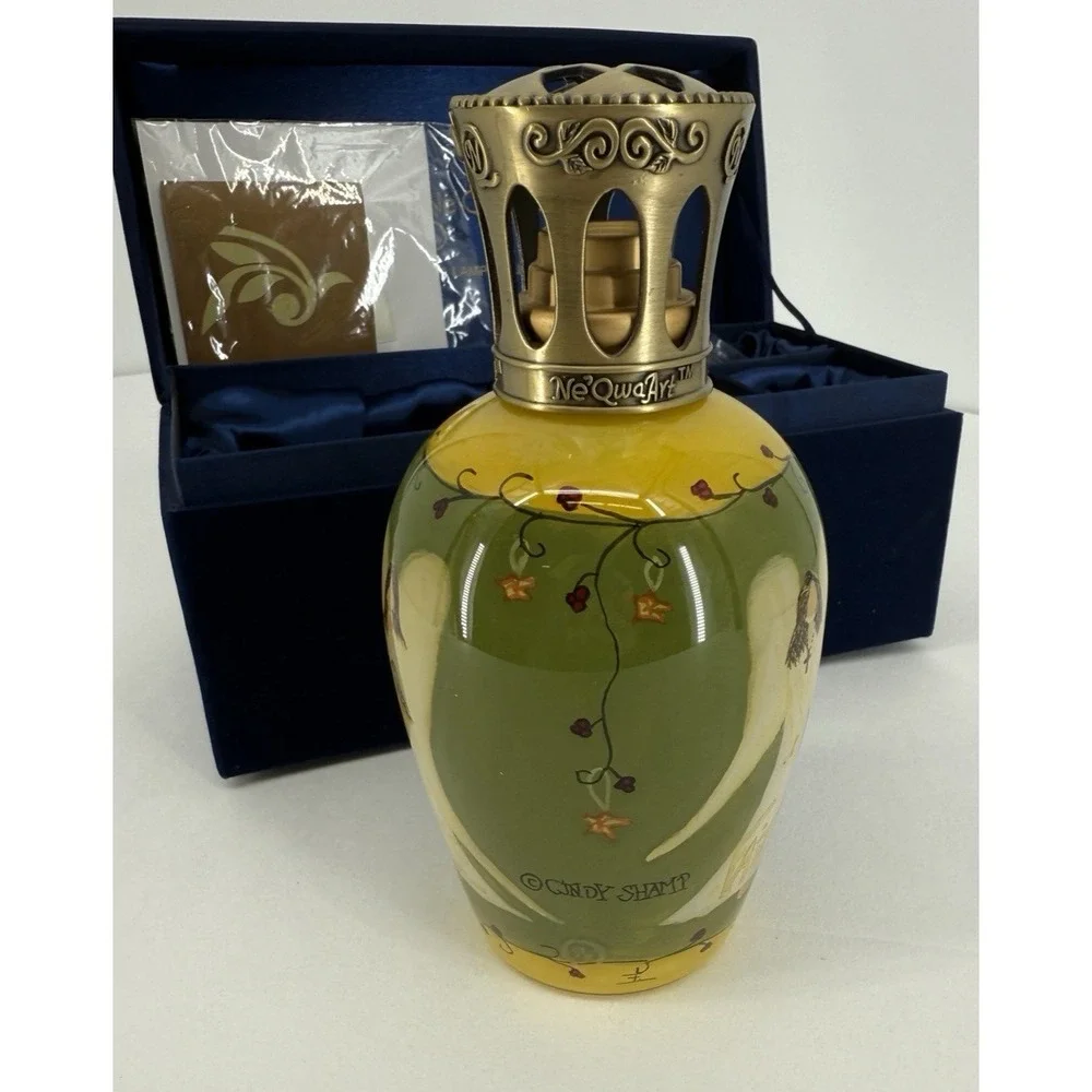Ne' Qwa Art Fragrance Lamp Collection Cindy Shamp oil Angel Love Peace‎ Faith